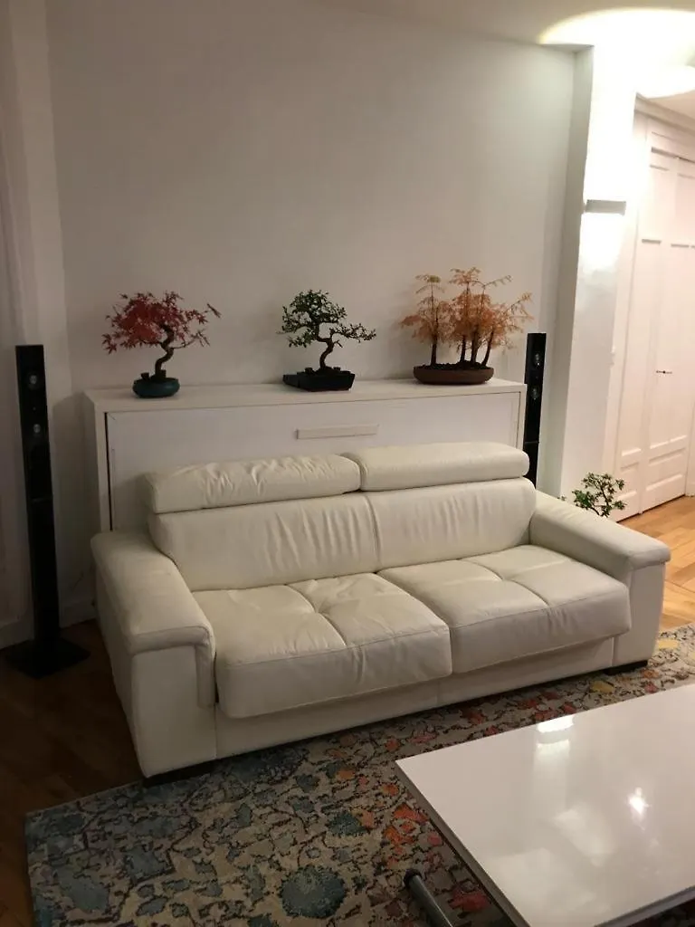 Read Well - Spare Double Bedroom In Cosy Close To Convention Center In 15th District *